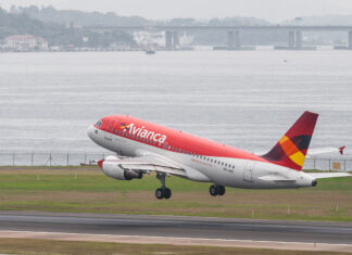 Avianca Brasil pede ajuda e fecha operação em 3 bases