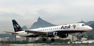 Como pesquisar online passagens baratas na Azul?