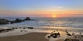 Conheça as 5 melhores praias de Portugal