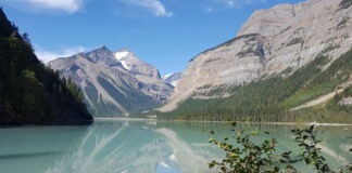Conheça os 5 melhores lagos para visitar no Canadá