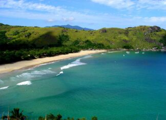 Litoral paulista é cheio de trilhas bonitas que levam às praias