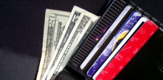 Crédito, Débito ou Pré-Pago – qual cartão levar no exterior?