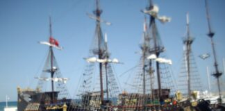 Descubra se vale a pena fazer um cruzeiro de barco pirata em Hammamet