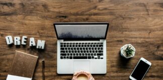 Confira 7 páginas de nômades digitais para inspirar suas viagens