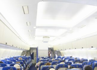 Confira uma lista de bons modos na aeronave para a sua próxima viagem