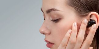 Descubra os 9 melhores fones Bluetooth para viagens