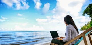 Sobre ganhar dinheiro viajando: descubra o salário de um profissional do marketing