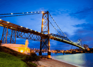 Saiba porque você não pode deixar de conhecer Florianópolis Florianópolis