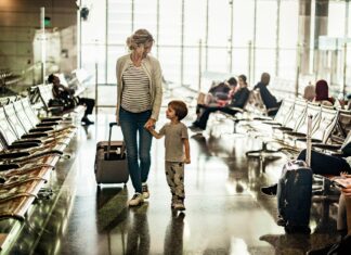 CVC lista 10 cuidados ao viajar para cidades turísticas