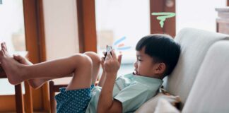 Conheça 7 aplicativos para distrair as crianças durante uma viagem