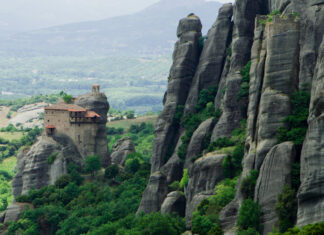 Saiba quais são os 7 principais pontos turísticos de Atenas, na Grécia pontos turísticos de Atenas
