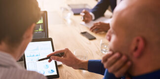 Investir dinheiro para a viagem - saiba o que são os fundos DI o que são os fundos DI