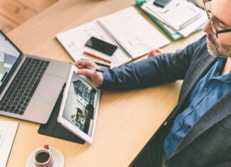 Entenda o que são FIIs e saiba como ser aquelas pessoas que vivem viajando pessoas que vivem viajando