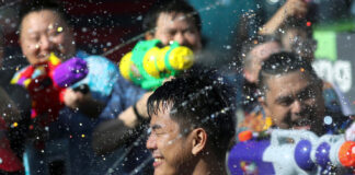 Songkran - Saiba como é comemorado o ano novo na Tailândia como é comemorado o ano novo na Tailândia