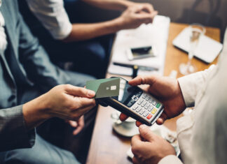 5 maneiras simples de acumular milhas no cartão de crédito