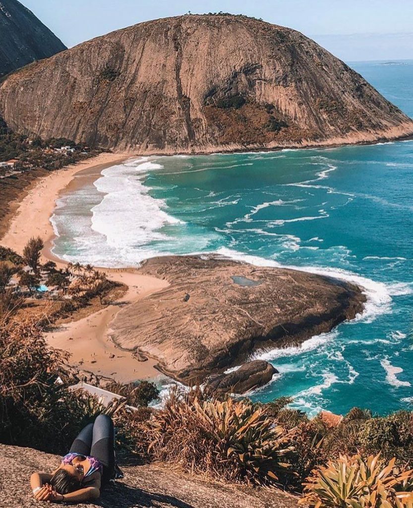 Morro das Andorinhas