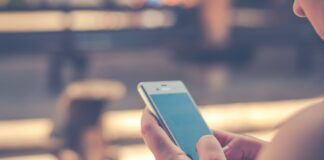 Best Flight Finder App: 9 Top Apps Tested (Pros & Cons, Features)