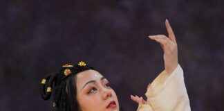 Chinese Culture Clothing: History, Costumes, Curiosities, and More