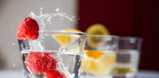 Essential Healthy Snacks for Your Next Long Road Trip